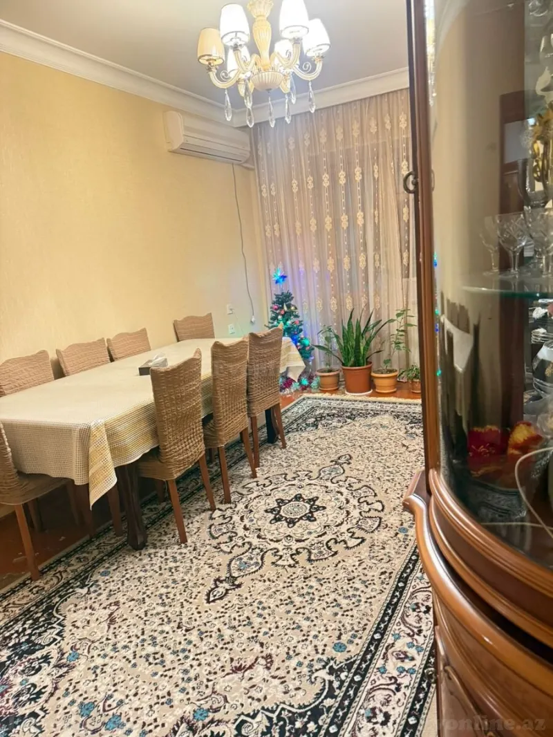 Satılır 4 otaqlı Mənzil Köhnə tikili 110 m² Binəqədi r. - şəkil 2