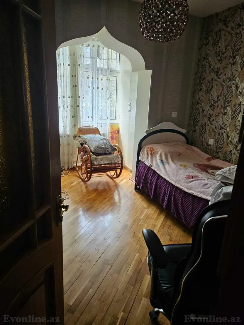 Satılır 5 otaqlı Mənzil Köhnə tikili 110 m² Əhmədli - şəkil 17