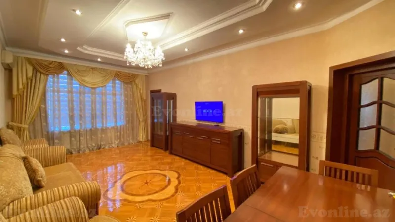Kirayə verilir 3 otaqlı Mənzil Yeni tikili 100 m² Nizami m.