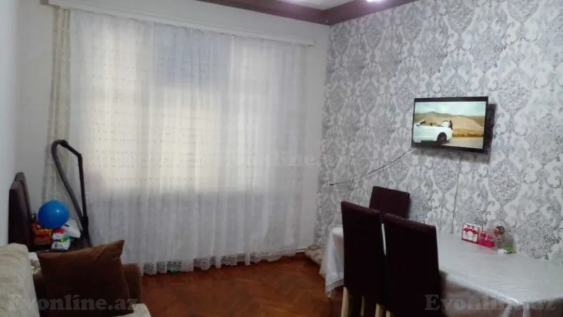 Satılır 2 otaqlı Mənzil Köhnə tikili 50 m² Neftçilər m.