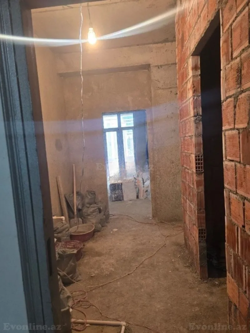 Satılır 2 otaqlı Mənzil Yeni tikili 75 m² Yasamal r. - şəkil 4