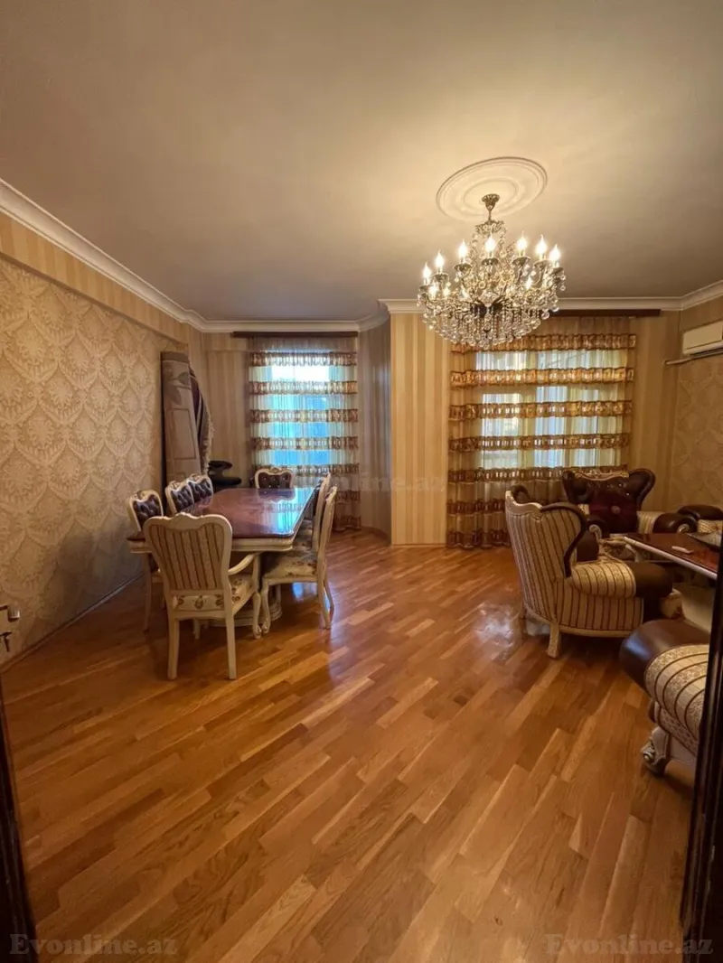 Satılır 3 otaqlı Mənzil Yeni tikili 135 m² Qara Qarayev m. - şəkil 2