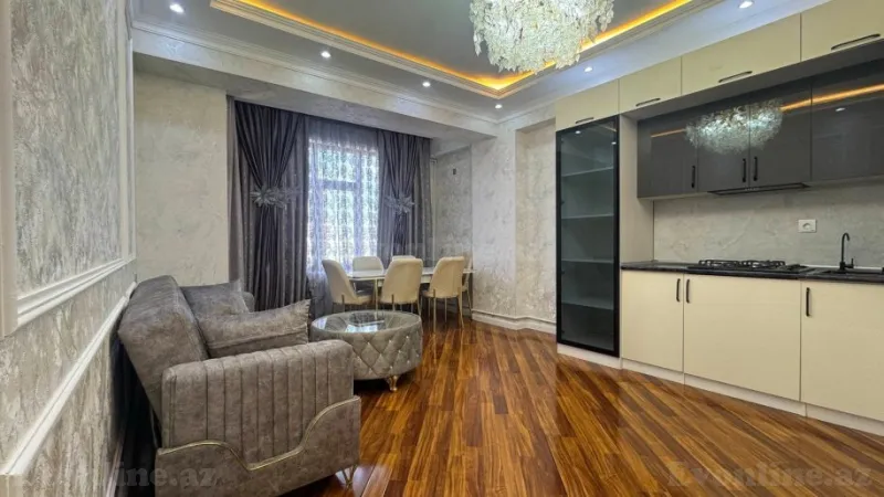 3 otaqlı Mənzil 80 m² 28 May m. Satılır
