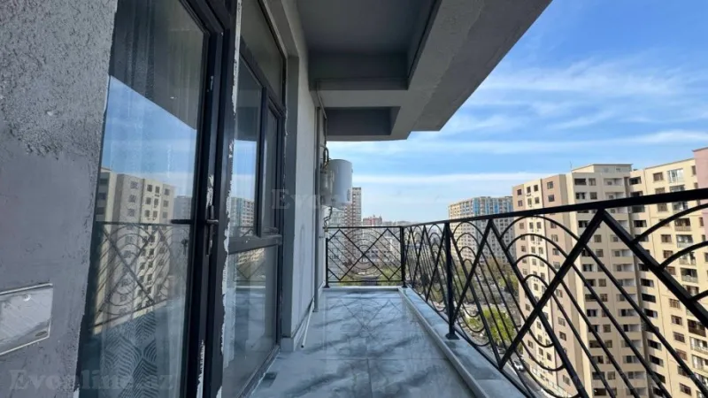 Satılır 3 otaqlı Mənzil Yeni tikili 80 m² 28 May m. - şəkil 3