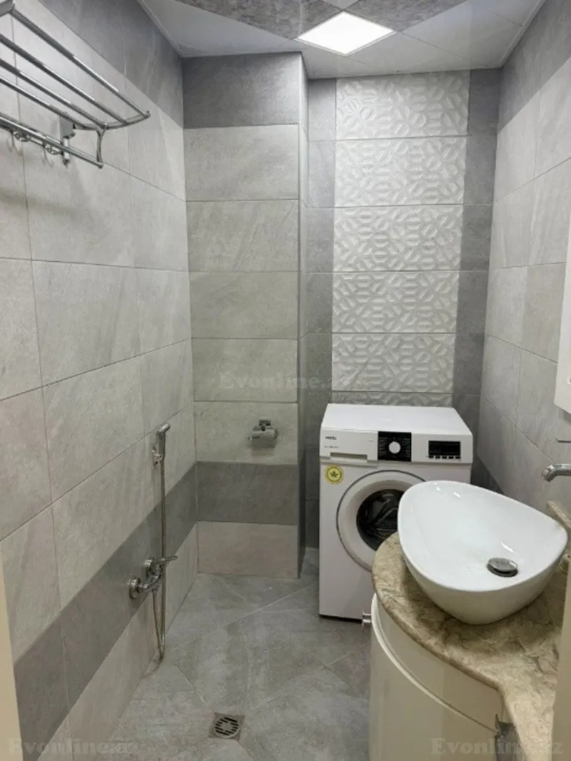 Satılır 4 otaqlı Mənzil Yeni tikili 187 m² Nəsimi r. - şəkil 14