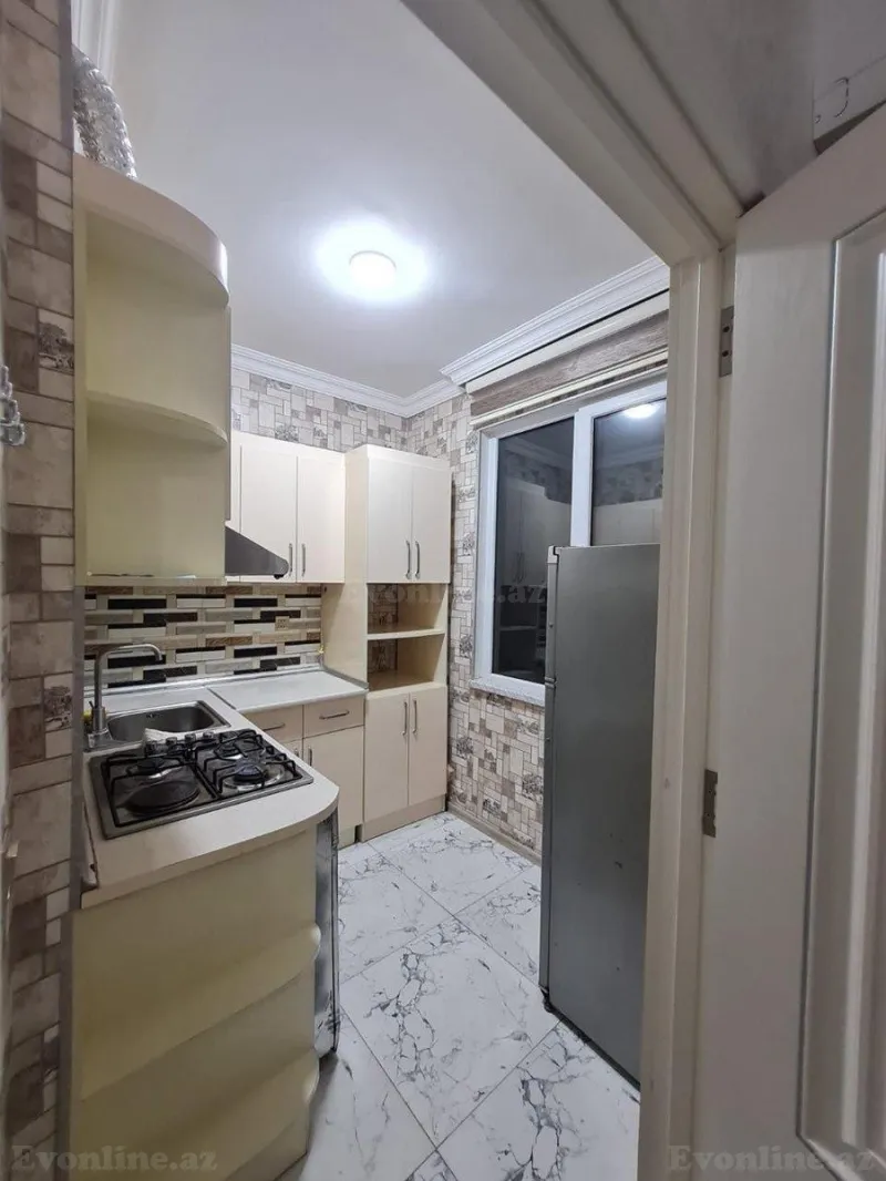 Kirayə verilir 2 otaqlı Mənzil Köhnə tikili 54 m² 9-cu mikrorayon - şəkil 2