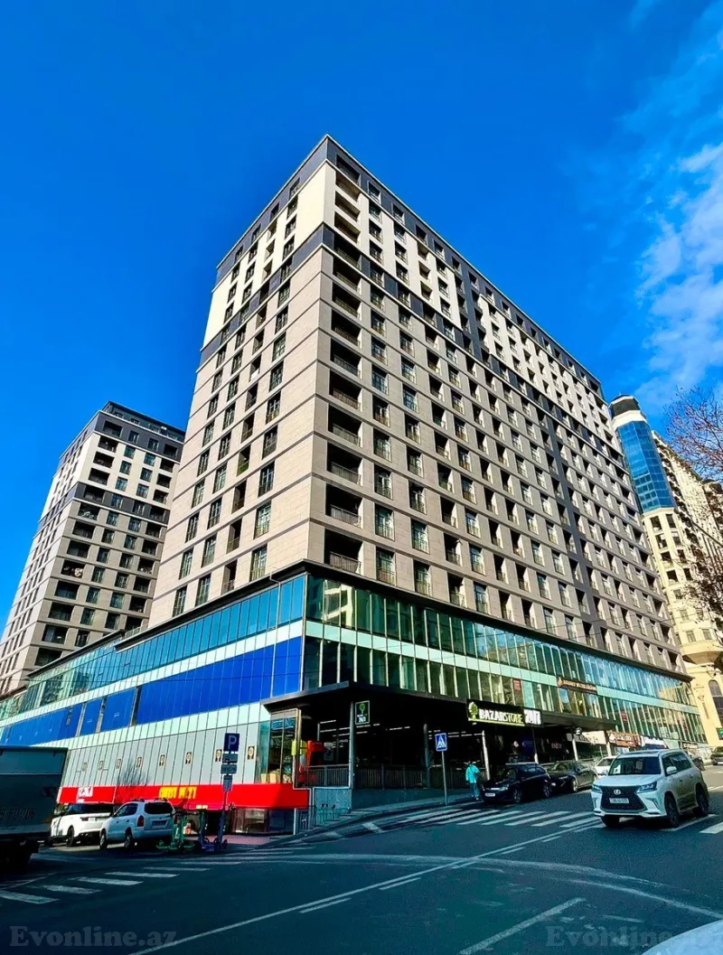 3 otaqlı Mənzil 115 m² 28 May m. Satılır