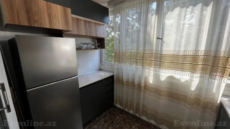 Kirayə verilir 1 otaqlı Mənzil Köhnə tikili 30 m² Xalqlar Dostluğu m. - şəkil 3
