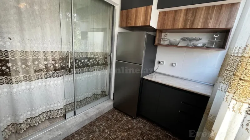 Kirayə verilir 1 otaqlı Mənzil Köhnə tikili 30 m² Xalqlar Dostluğu m. - şəkil 5