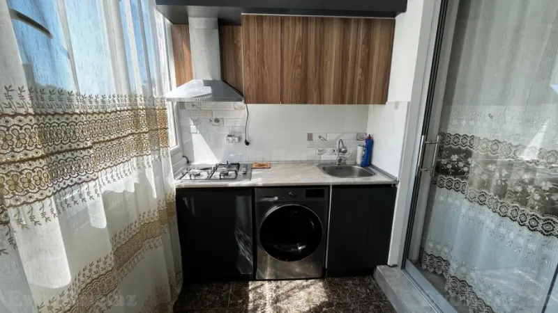 Kirayə verilir 1 otaqlı Mənzil Köhnə tikili 30 m² Xalqlar Dostluğu m. - şəkil 6