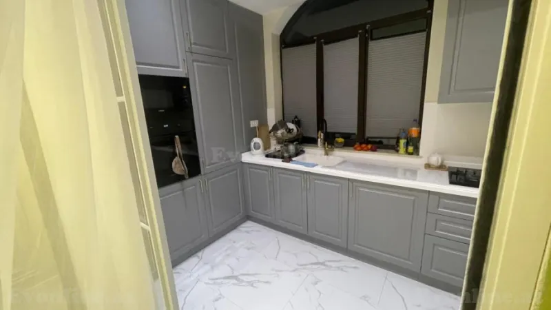 Kirayə verilir 3 otaqlı Mənzil Yeni tikili 108 m² Nəsimi r. - şəkil 2