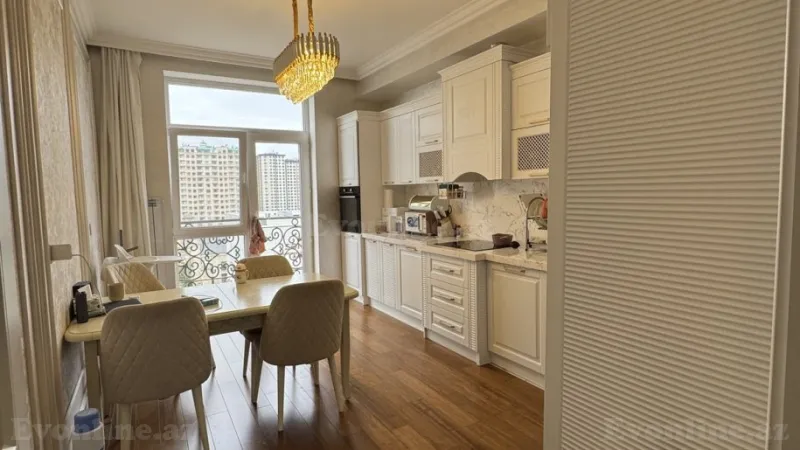 Kirayə verilir 3 otaqlı Mənzil Yeni tikili 140 m² Xətai r. - şəkil 4
