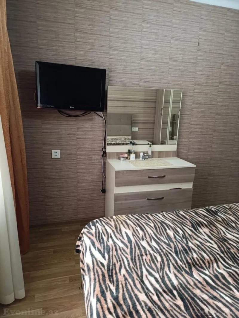 Kirayə verilir 2 otaqlı Mənzil Köhnə tikili 55 m² Əhmədli m. - şəkil 7
