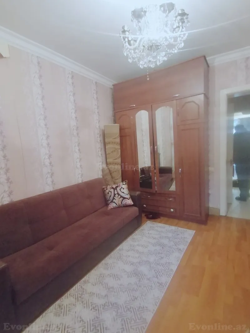 Satılır 2 otaqlı Mənzil Köhnə tikili 65 m² 7-ci mikrorayon - şəkil 7