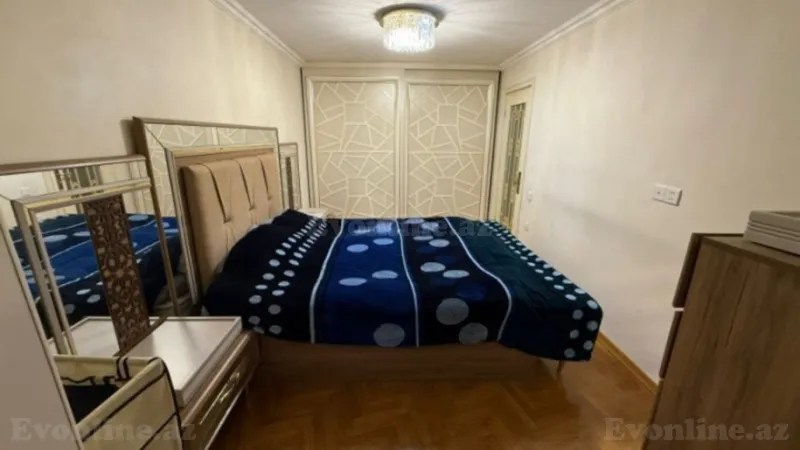 Satılır 5 otaqlı Mənzil Köhnə tikili 170 m² Nərimanov r. - şəkil 8
