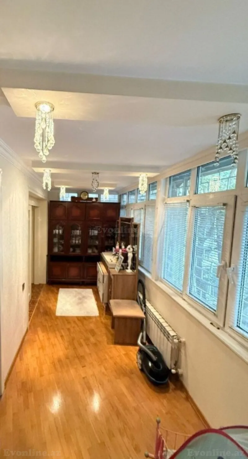 Satılır 5 otaqlı Mənzil Köhnə tikili 170 m² Nərimanov r. - şəkil 15