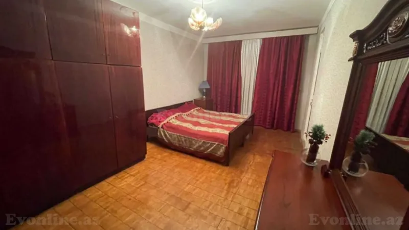 Satılır 4 otaqlı Mənzil Köhnə tikili 100 m² Böyükşor - şəkil 2