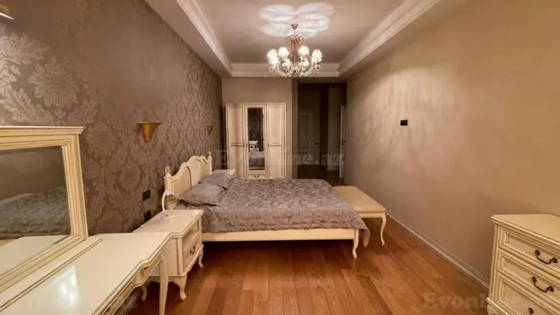 Satılır 4 otaqlı Mənzil Yeni tikili 255 m² 28 May m. - şəkil 7