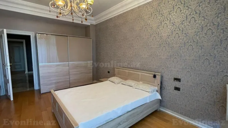 Satılır 4 otaqlı Mənzil Yeni tikili 255 m² 28 May m. - şəkil 9