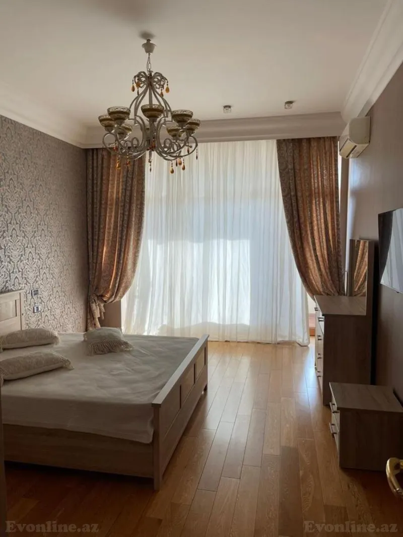 Satılır 4 otaqlı Mənzil Yeni tikili 255 m² 28 May m. - şəkil 12