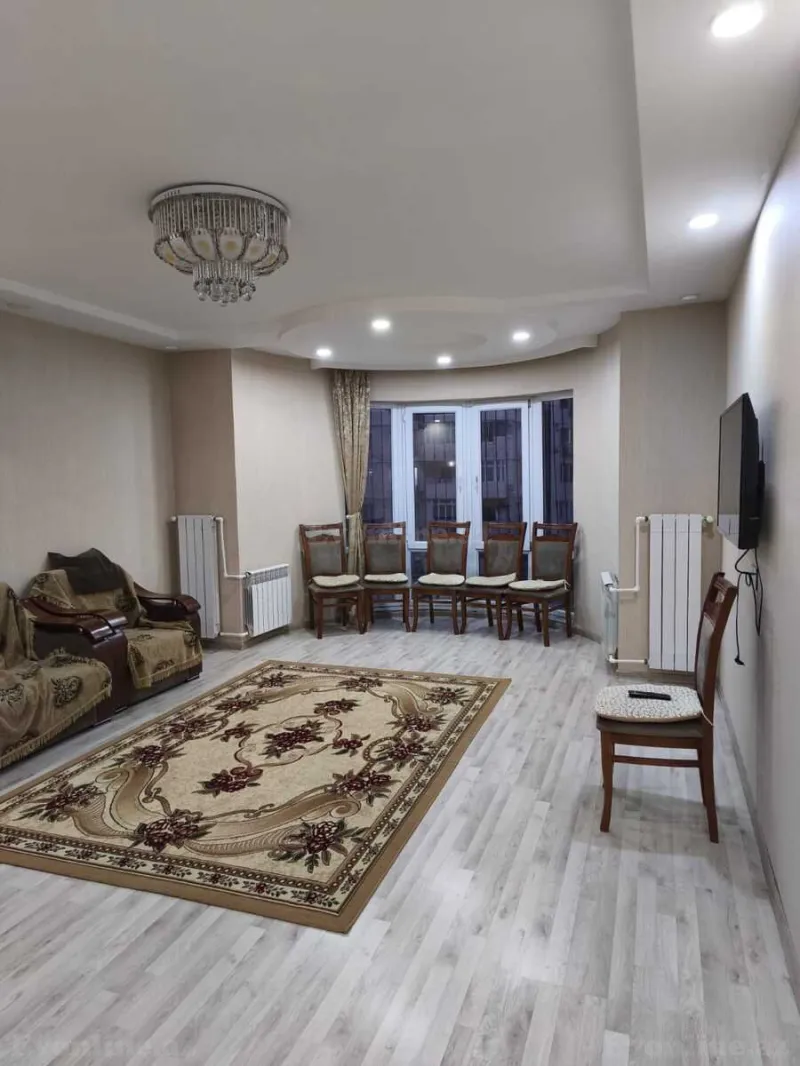 Satılır 2 otaqlı Mənzil Yeni tikili 67 m² 1-ci mikrorayon - şəkil 2