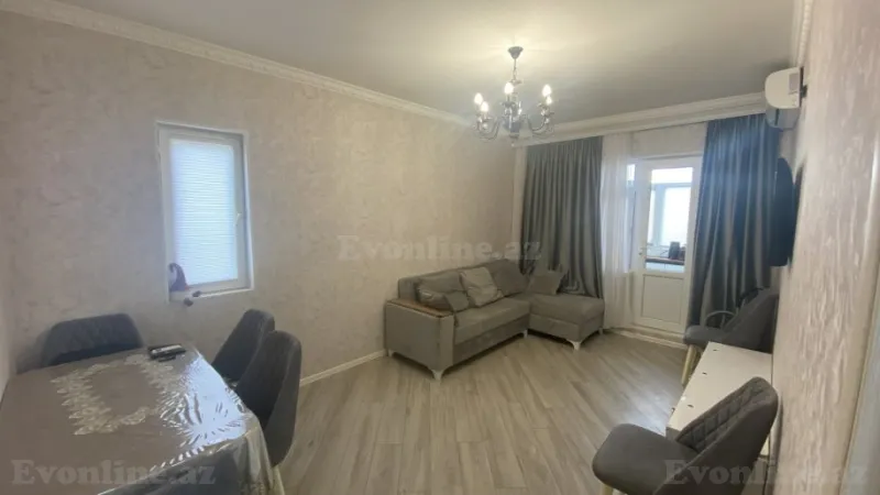 Satılır 2 otaqlı Mənzil Köhnə tikili 50 m² 7-ci mikrorayon