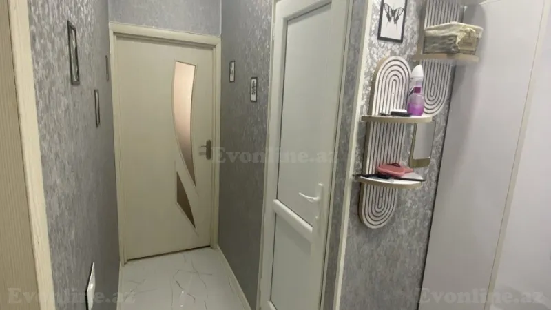 Satılır 2 otaqlı Mənzil Köhnə tikili 50 m² 7-ci mikrorayon - şəkil 9