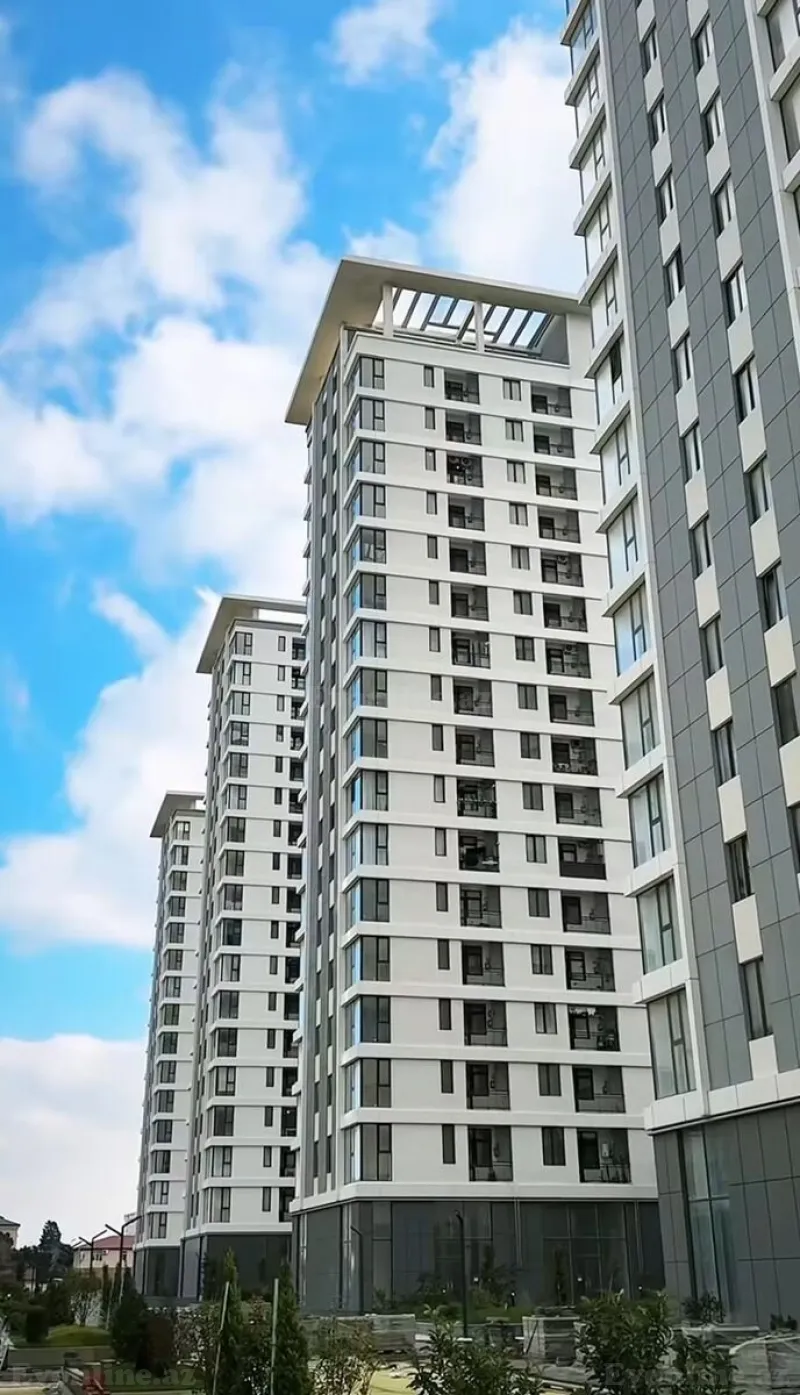 Satılır 3 otaqlı Mənzil Yeni tikili 81 m² 20 Yanvar m. - şəkil 2