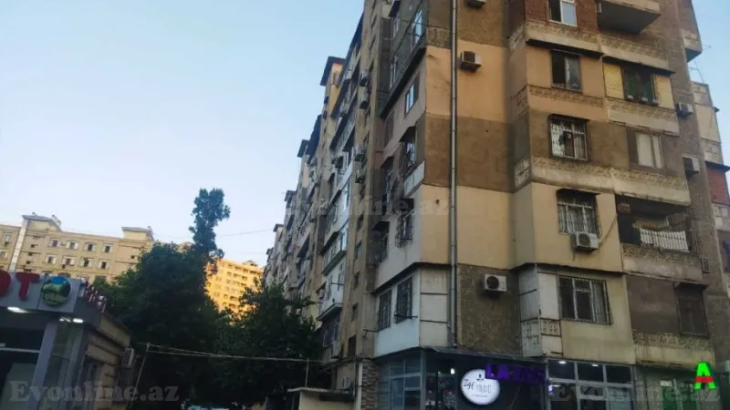 5 otaqlı Mənzil 108 m² Nəriman Nərimanov m. Satılır