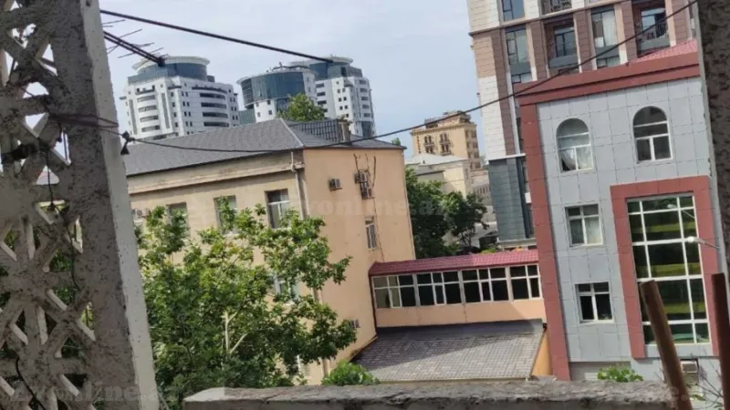 Satılır 5 otaqlı Mənzil Köhnə tikili 108 m² Nəriman Nərimanov m. - şəkil 8