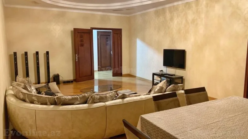Kirayə verilir 3 otaqlı Mənzil Yeni tikili 130 m² Xətai m. - şəkil 2
