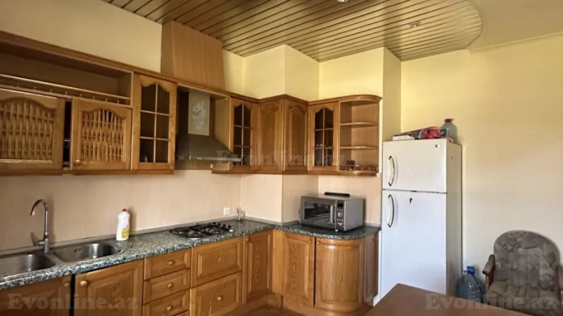 Kirayə verilir 4 otaqlı Mənzil Yeni tikili 140 m² Nərimanov r. - şəkil 8