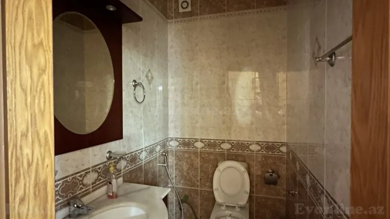 Kirayə verilir 4 otaqlı Mənzil Yeni tikili 140 m² Nərimanov r. - şəkil 11