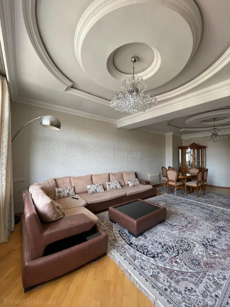 Satılır 3 otaqlı Mənzil Yeni tikili 120 m² Nizami m.