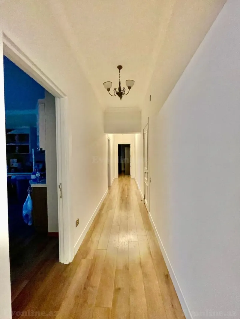 Kirayə verilir 3 otaqlı Mənzil Yeni tikili 140 m² Nizami m. - şəkil 3