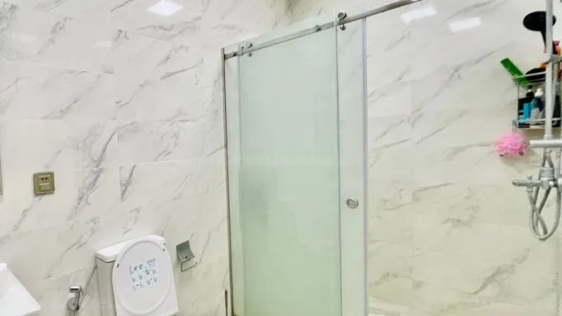 Kirayə verilir 3 otaqlı Mənzil Yeni tikili 140 m² Nizami m. - şəkil 7