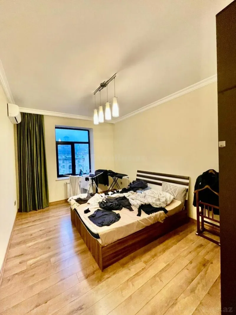 Kirayə verilir 3 otaqlı Mənzil Yeni tikili 140 m² Nizami m. - şəkil 11