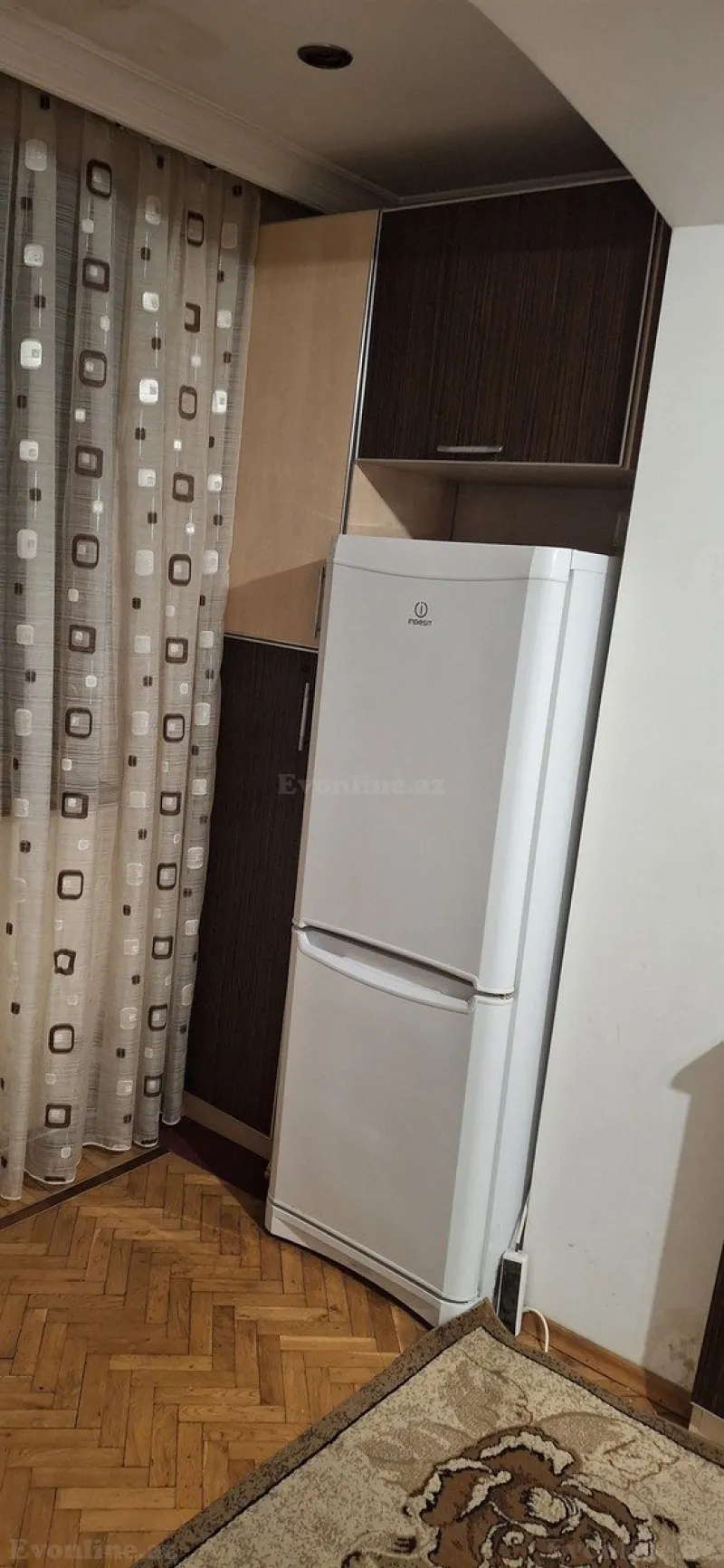 Kirayə verilir 2 otaqlı Mənzil Köhnə tikili 65 m² 8-ci mikrorayon