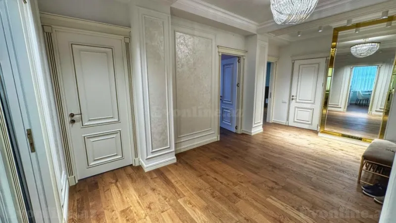 Satılır 4 otaqlı Mənzil Yeni tikili 150 m² Xətai m. - şəkil 15