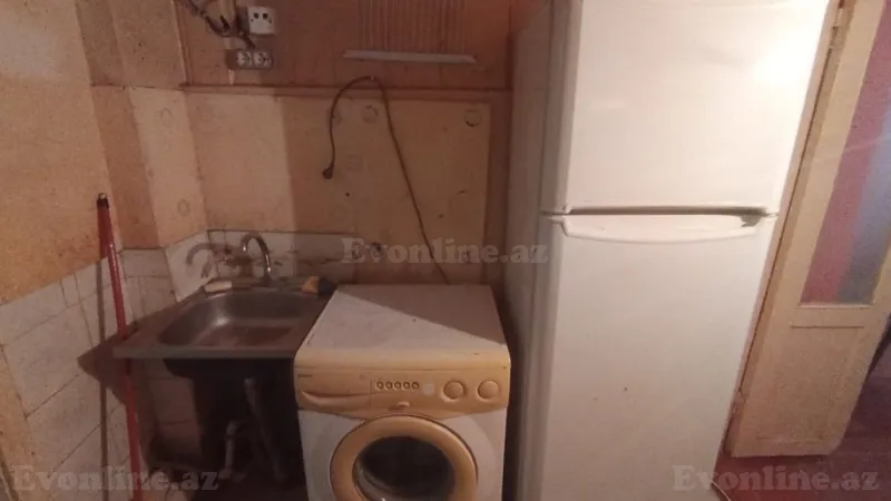 Satılır 1 otaqlı Mənzil Köhnə tikili 35 m² Nizami m. - şəkil 2