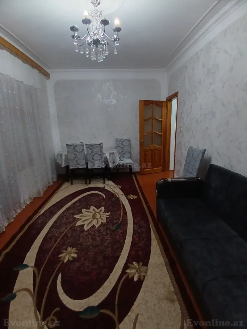 Kirayə verilir 2 otaqlı Mənzil Köhnə tikili 52 m² Sabunçu r.