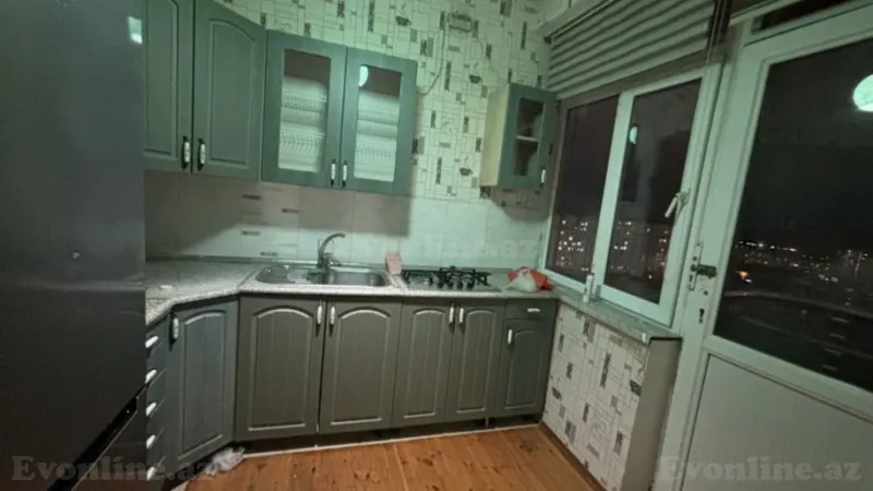 Kirayə verilir 3 otaqlı Mənzil Yeni tikili 50 m² Xalqlar Dostluğu m. - şəkil 3