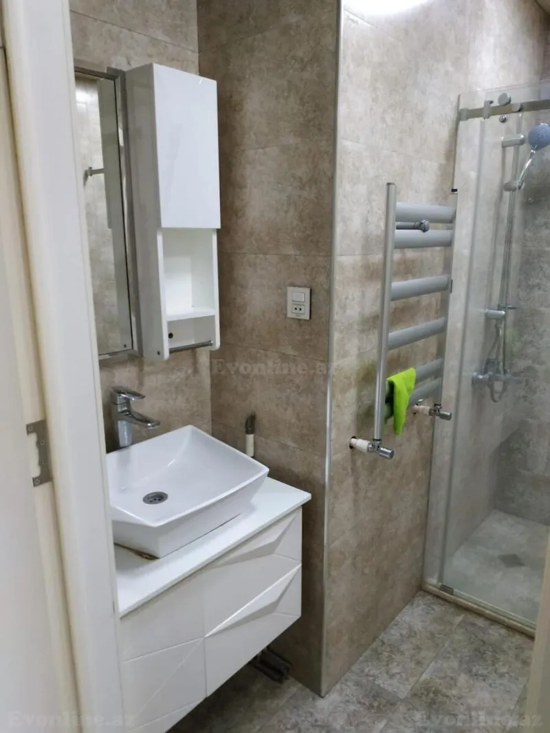 Kirayə verilir 2 otaqlı Mənzil Yeni tikili 50 m² Yasamal - şəkil 9