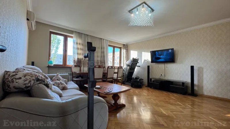 Satılır 3 otaqlı Mənzil Köhnə tikili 100 m² Badamdar - şəkil 2