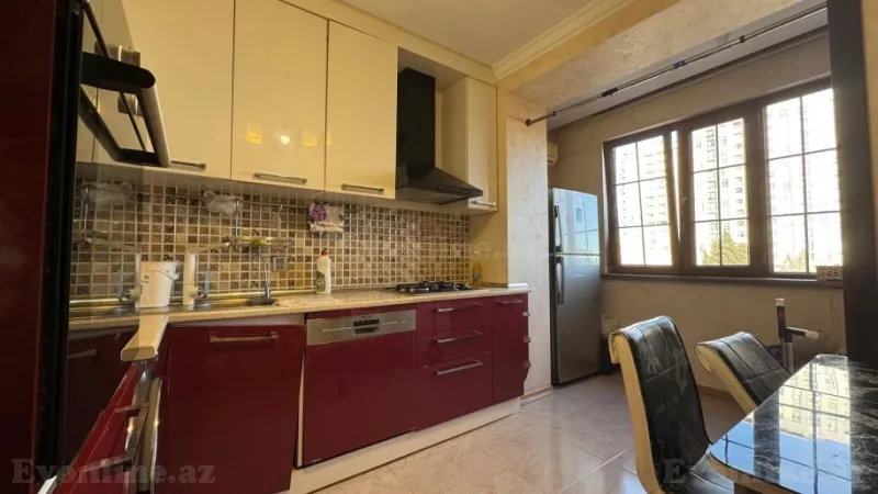 Satılır 3 otaqlı Mənzil Köhnə tikili 100 m² Badamdar - şəkil 8