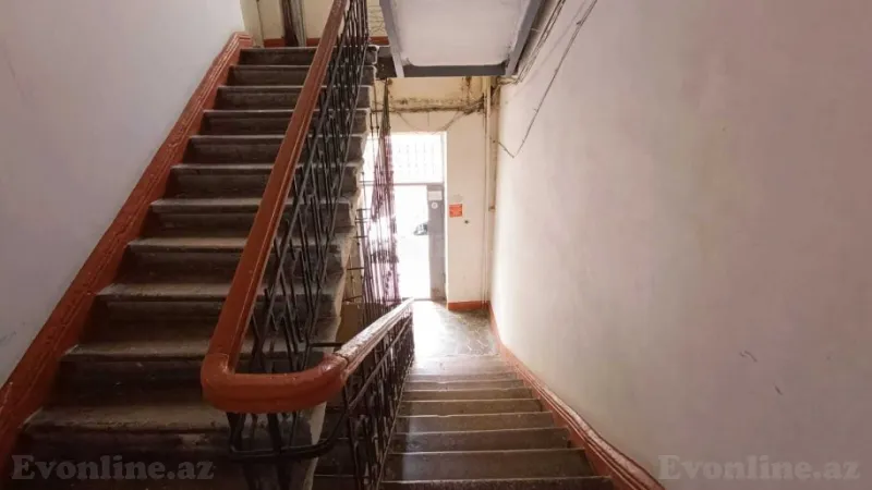 Satılır 2 otaqlı Mənzil Köhnə tikili 60 m² 28 May m. - şəkil 11