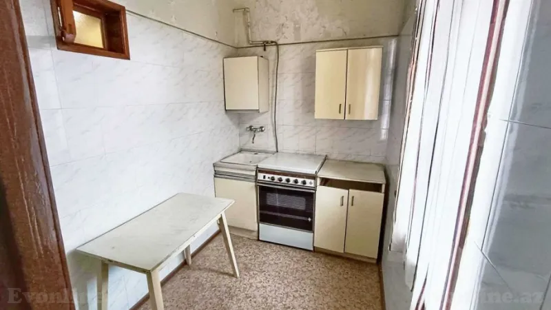Satılır 2 otaqlı Mənzil Köhnə tikili 60 m² 28 May m. - şəkil 12