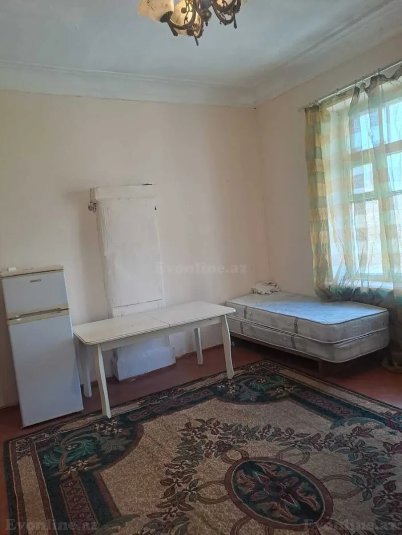 Kirayə verilir 2 otaqlı Mənzil Köhnə tikili 45 m² Səbail r. - şəkil 8