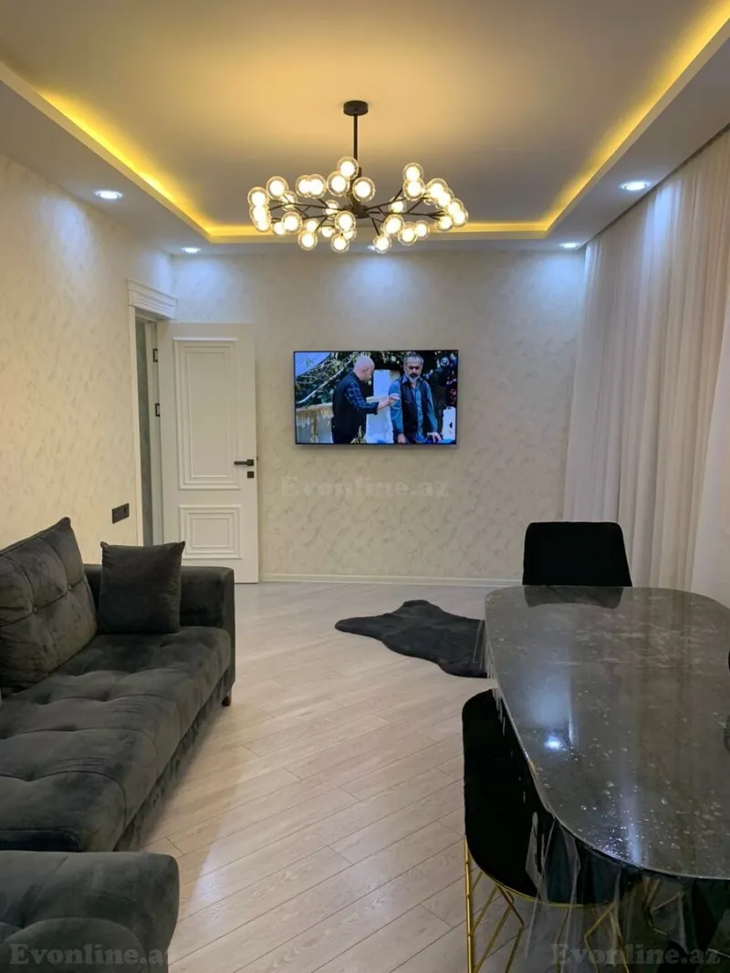Satılır 2 otaqlı Mənzil Köhnə tikili 53 m² 2-ci mikrorayon - şəkil 2