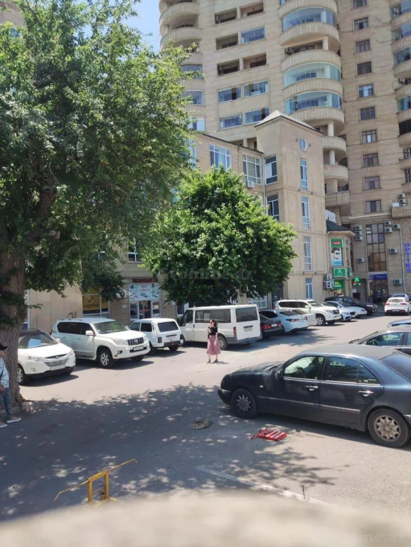 Kirayə verilir 1 otaqlı Mənzil Köhnə tikili 40 m² 28 May m. - şəkil 2